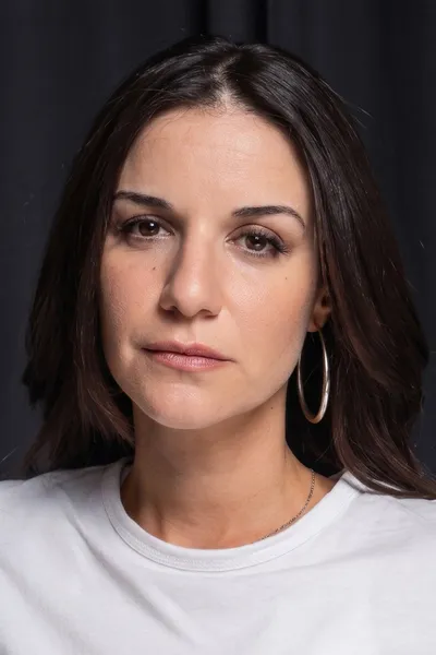 Anya Louanachi