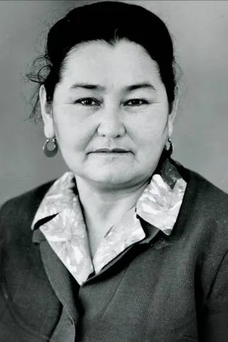 Tilekhan Akhmetova