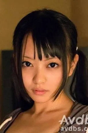 小枝ゆづ希