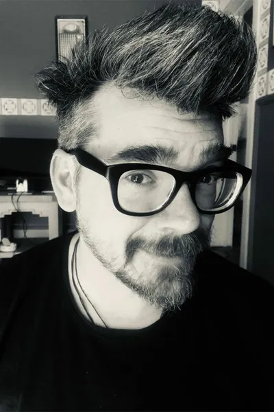 Devon Hawkes Ludlow