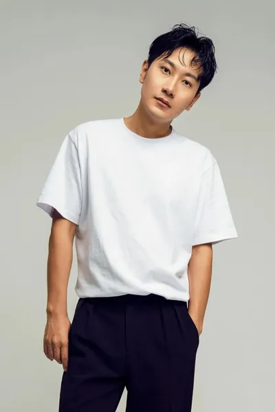 Yang Zhang