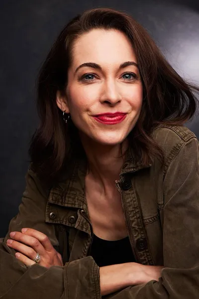 Elena Hollander