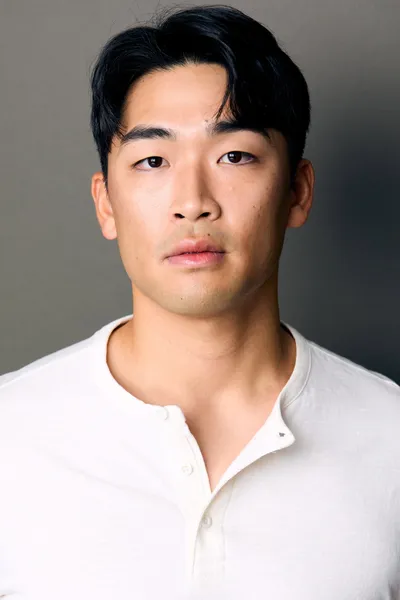 Dan Hwang