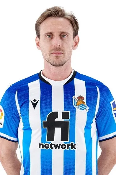 Nacho Monreal