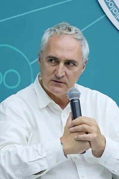 Tigran Khzmalyan