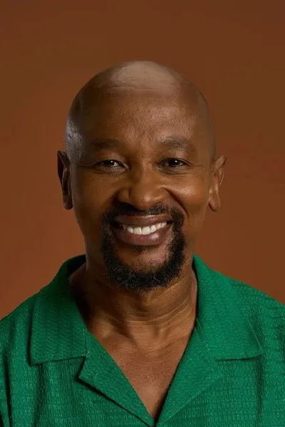 Andile Mxakaza