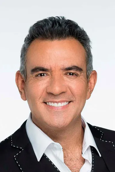 Héctor Sandarti