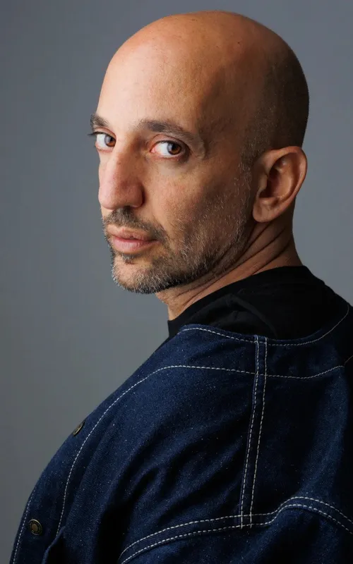 Avi Dangur