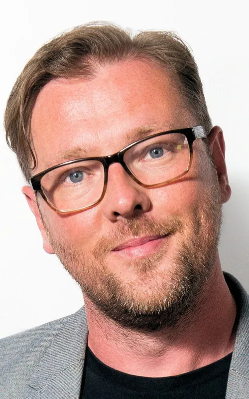 Damian Barr