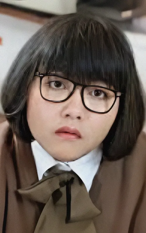 Elaine Law Suet-Ling