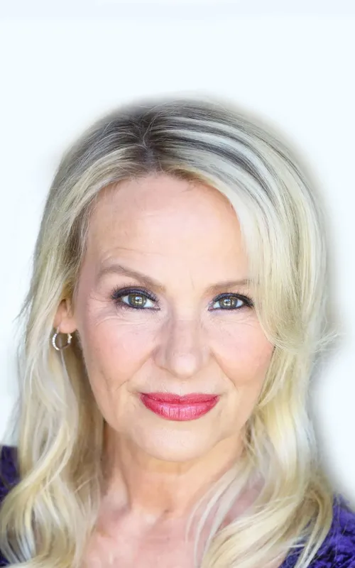 Wendee Lee