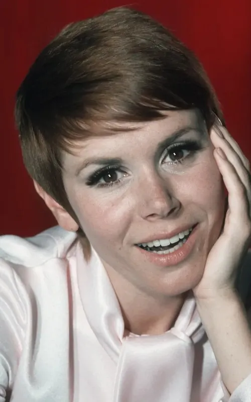 Judy Carne