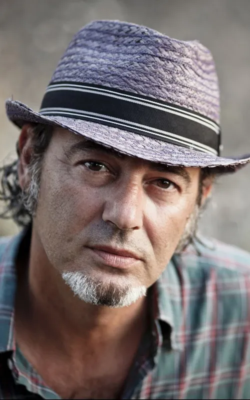 Luca Carboni