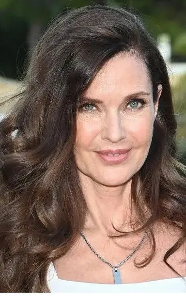 Carol Alt