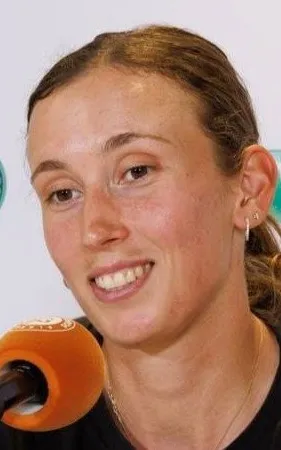 Elise Mertens