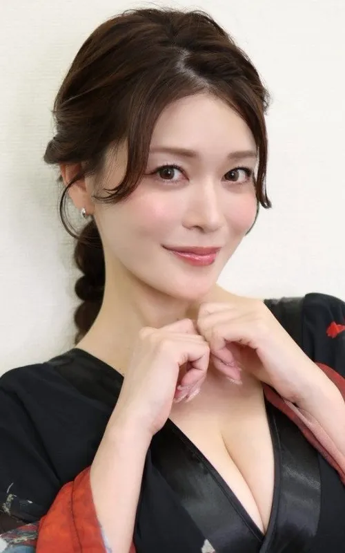 Mary Tachibana