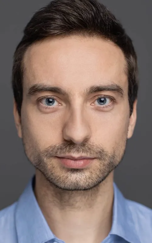 Денис Оншин