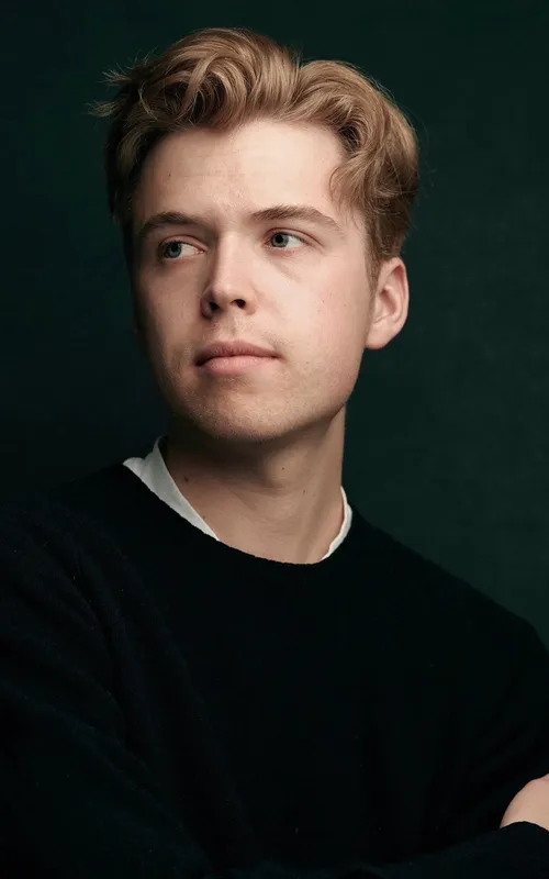 Evan Roe