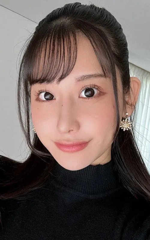 Emi Nishino