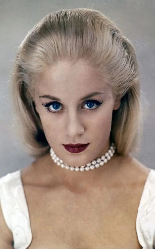 Mary Ure
