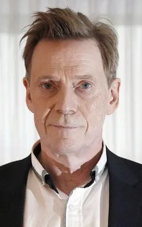Jesper Christensen