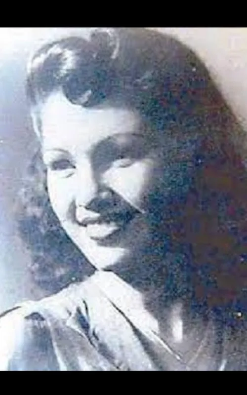 Elvira Reyes