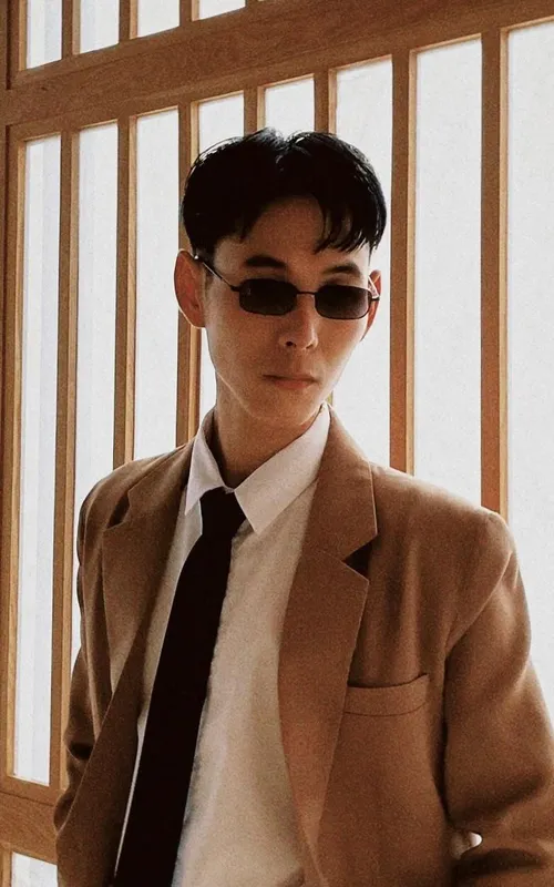 พชร วรสุนทรารมณ์