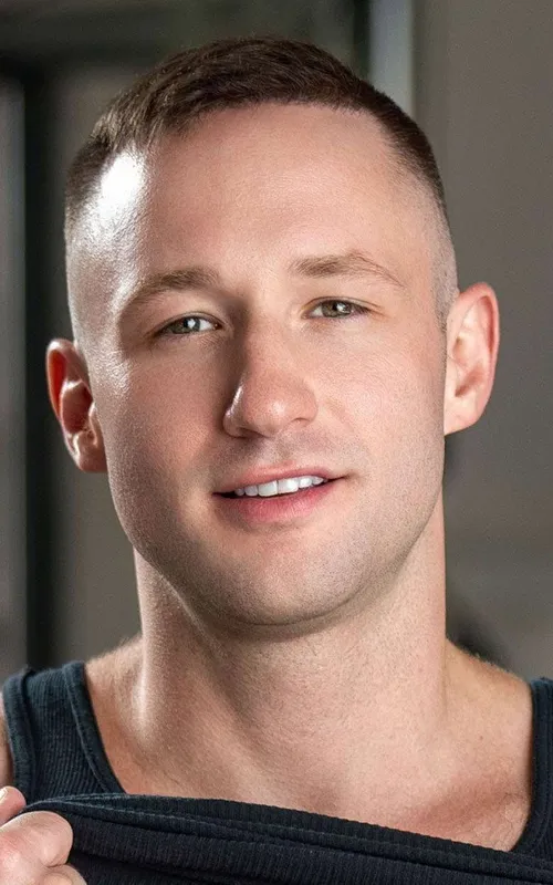 Miles Fallon