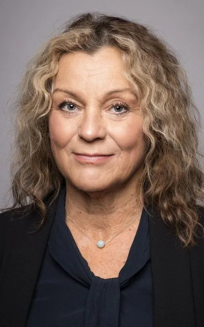 Anne Veesaar