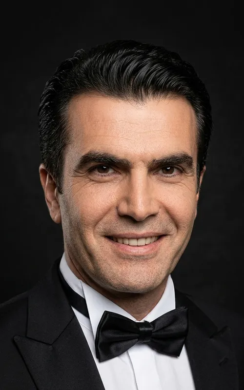 İsmet Özhan