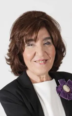 Dora Kakouratou