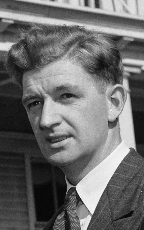 George Lowe