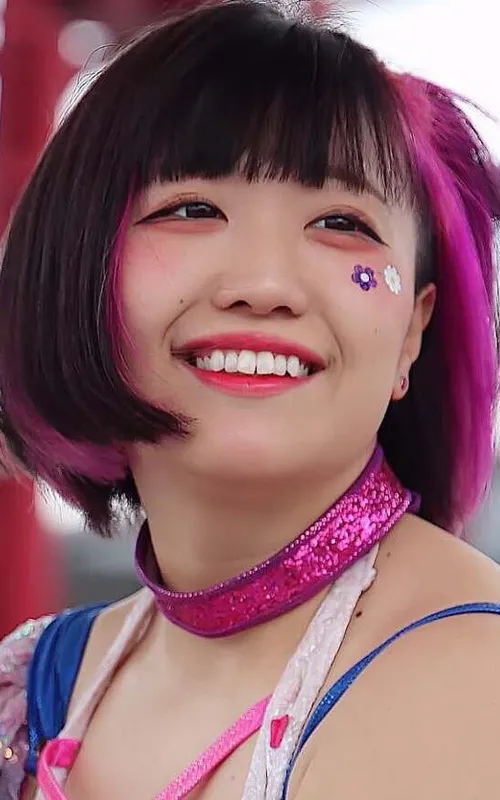 Momoka Hanazono