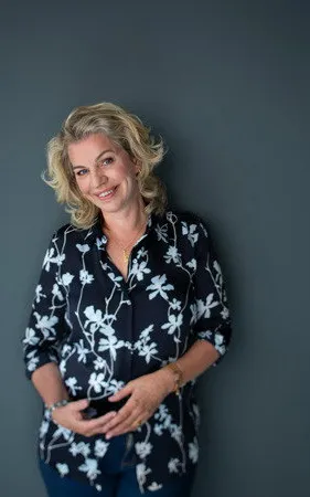 Annejet van der Zijl