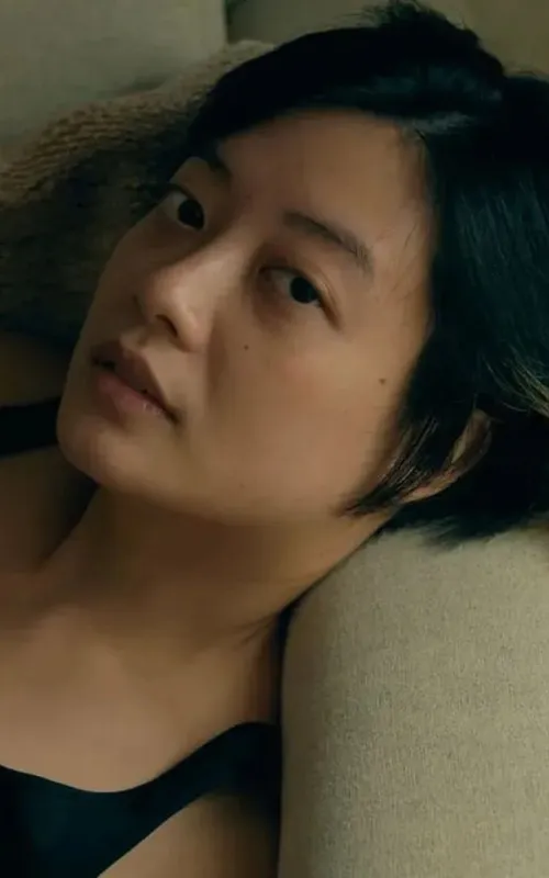 Leony Vitria Hartanti