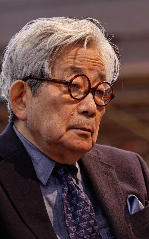 Kenzaburô Oe