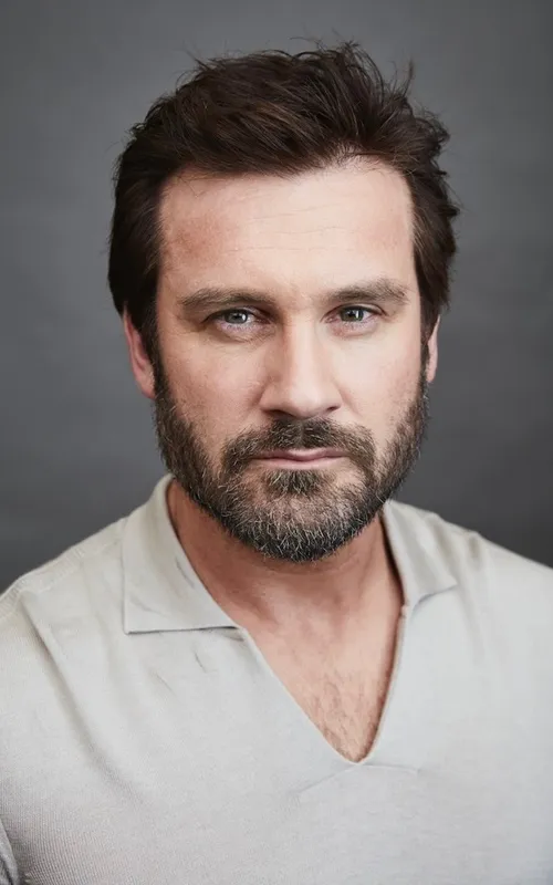 Clive Standen