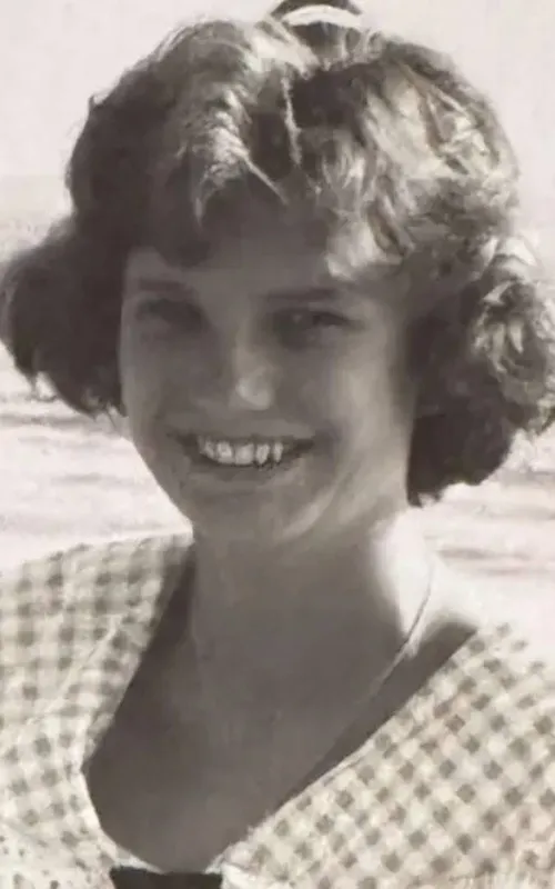 Joan Chambers