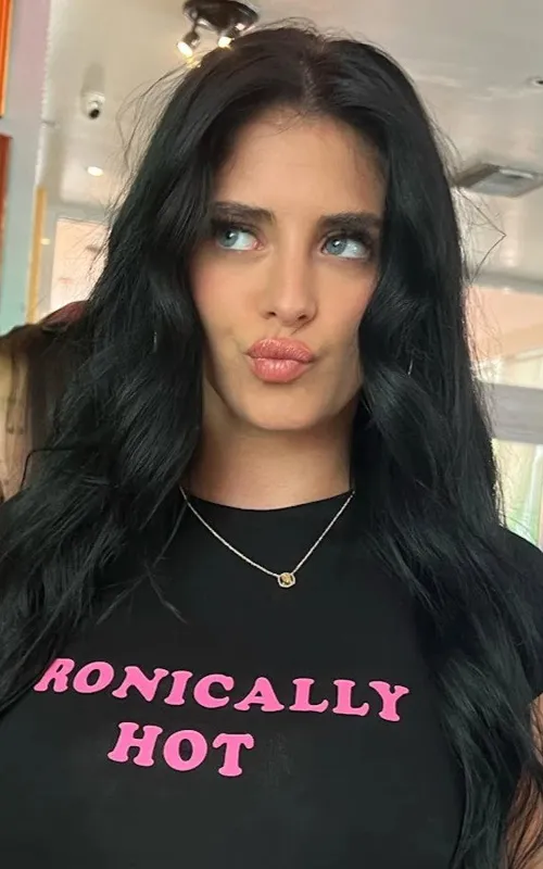 Camila Hubner