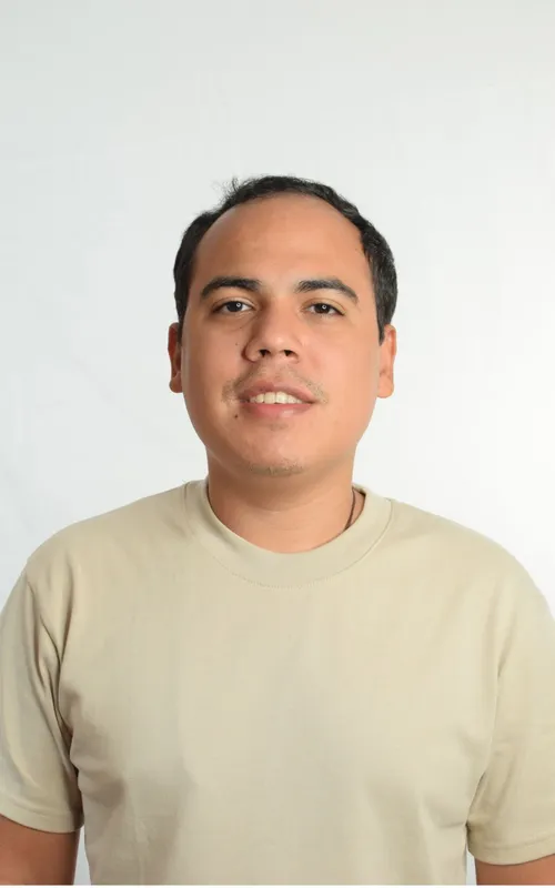 A. Xavier Gonz Varela