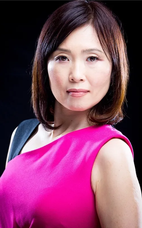 Yumiko Hanasaka
