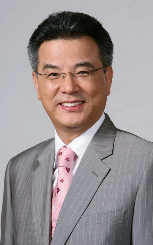 Kang Seok-woo