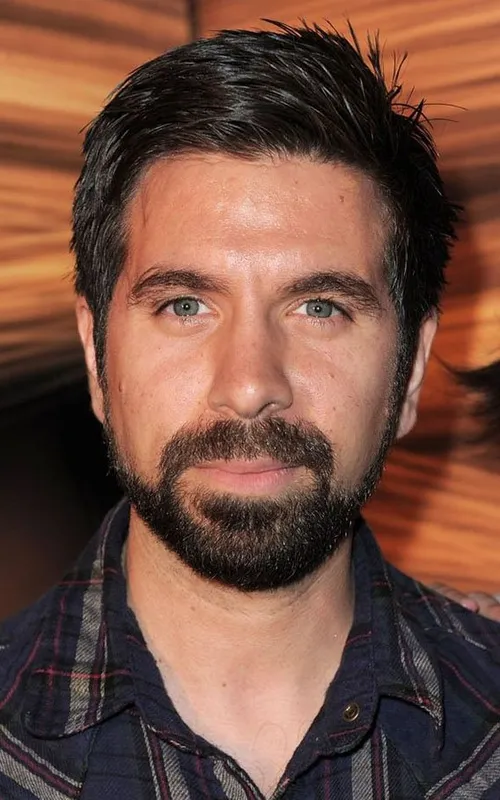 Joshua Gomez