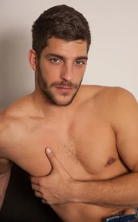 Ariel Vanean