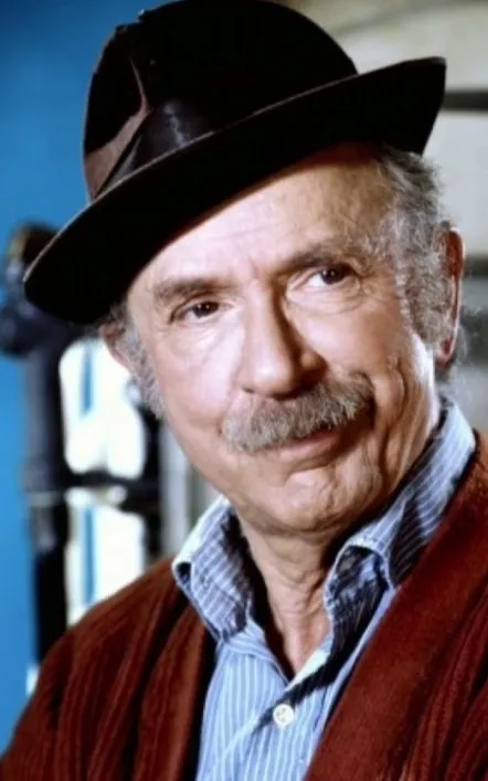 Jack Albertson
