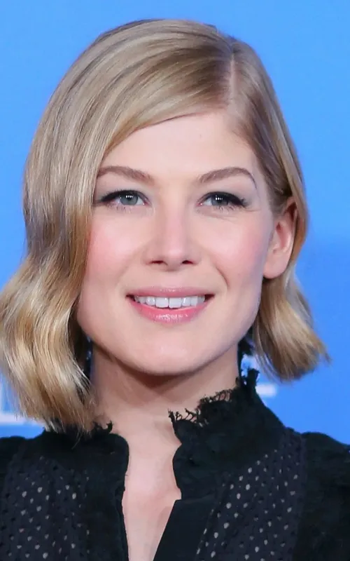 Rosamund Pike