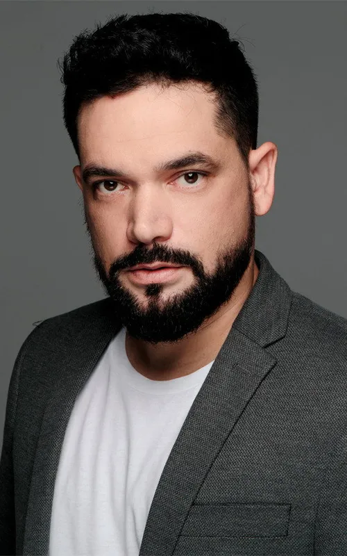 Francisco Cabrera