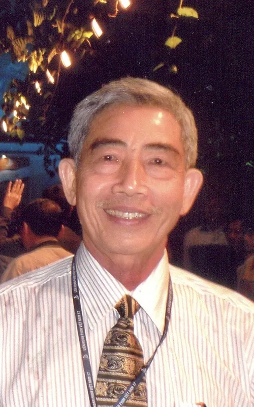 Phạm Nguyên Cẩn