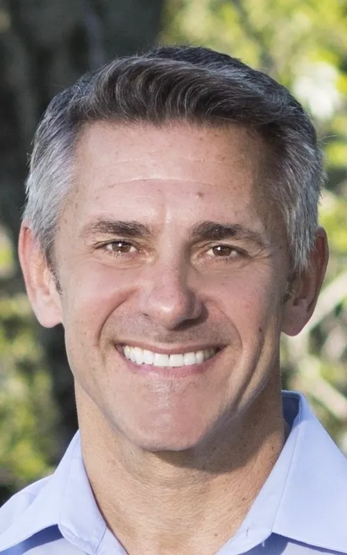 Luis Albert Acevedo Jr.