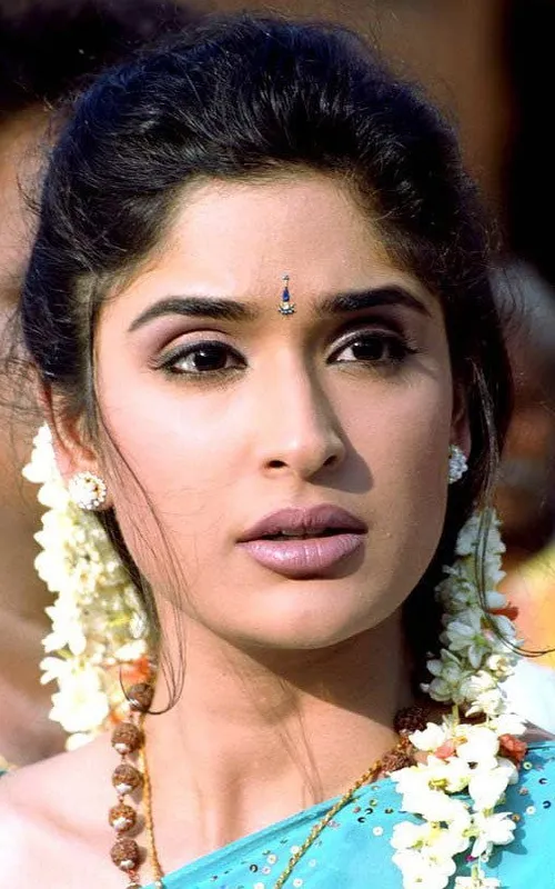 Anjala Zaveri